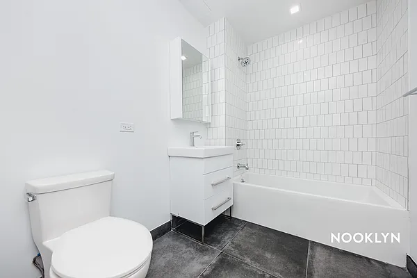 Rented by Nooklyn NYC LLC | media 24