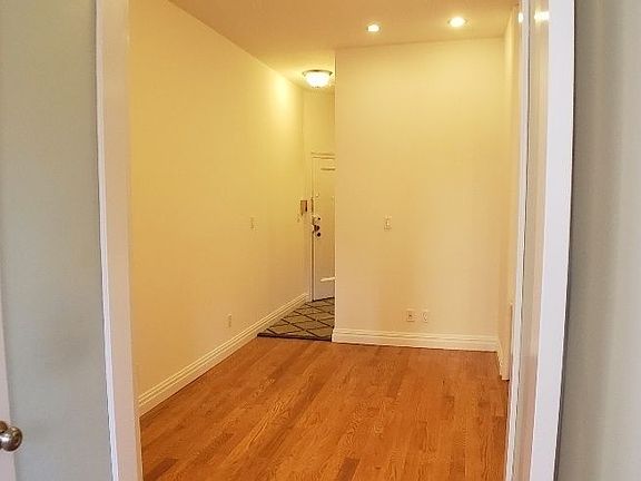 5th image of 551 3rd Ave APT 33