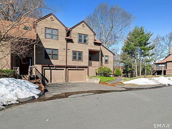 4th image of 4 Rolling Ridge Road #4