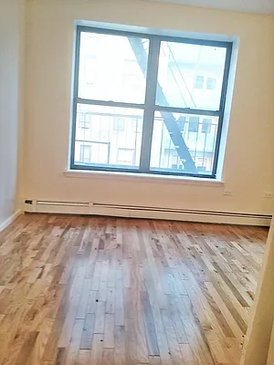Rented by Bohemia Realty Group | media 8