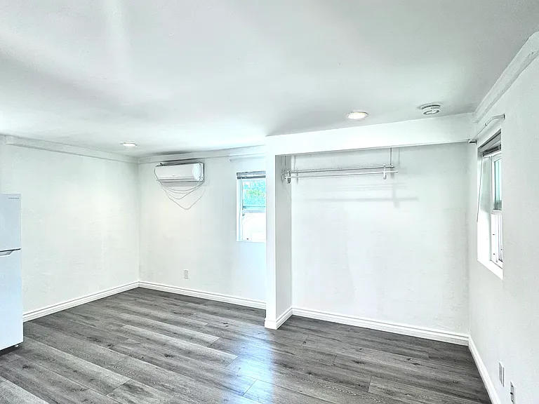 101 S Cordova St #7 — Photo 5