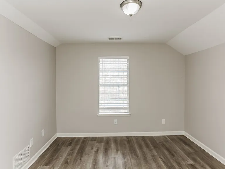 9913 Vista Ridge Dr — Photo 14