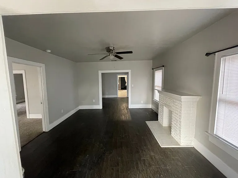 1534 Chestnut St — Photo 9