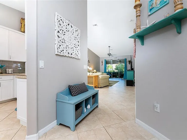 319 Monaco Dr #8 — Photo 6