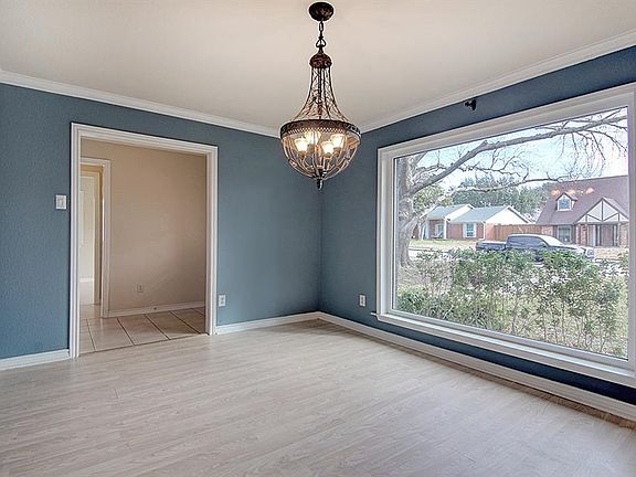 5th image of 2711 Selma Ln