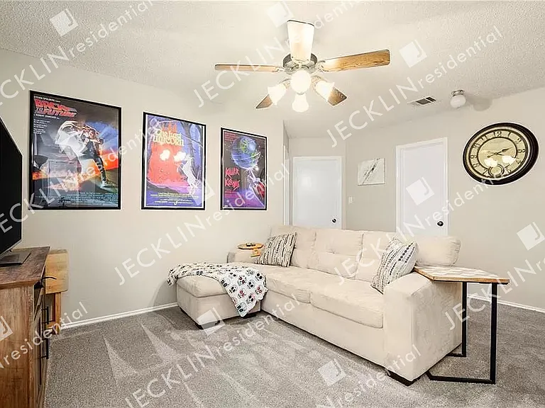 13805 Lothian Dr — Photo 16