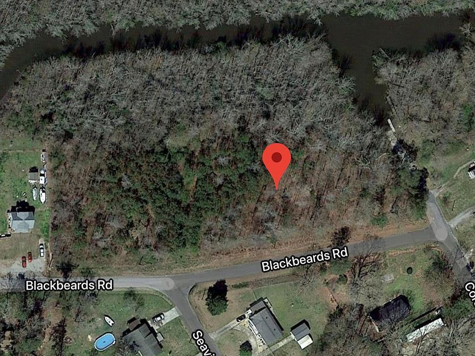 2nd image of 202 Blackbeards Rd