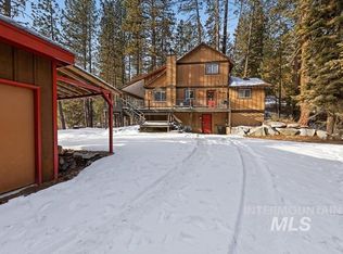 2 Snowflake Dr, Garden Valley, ID 83622