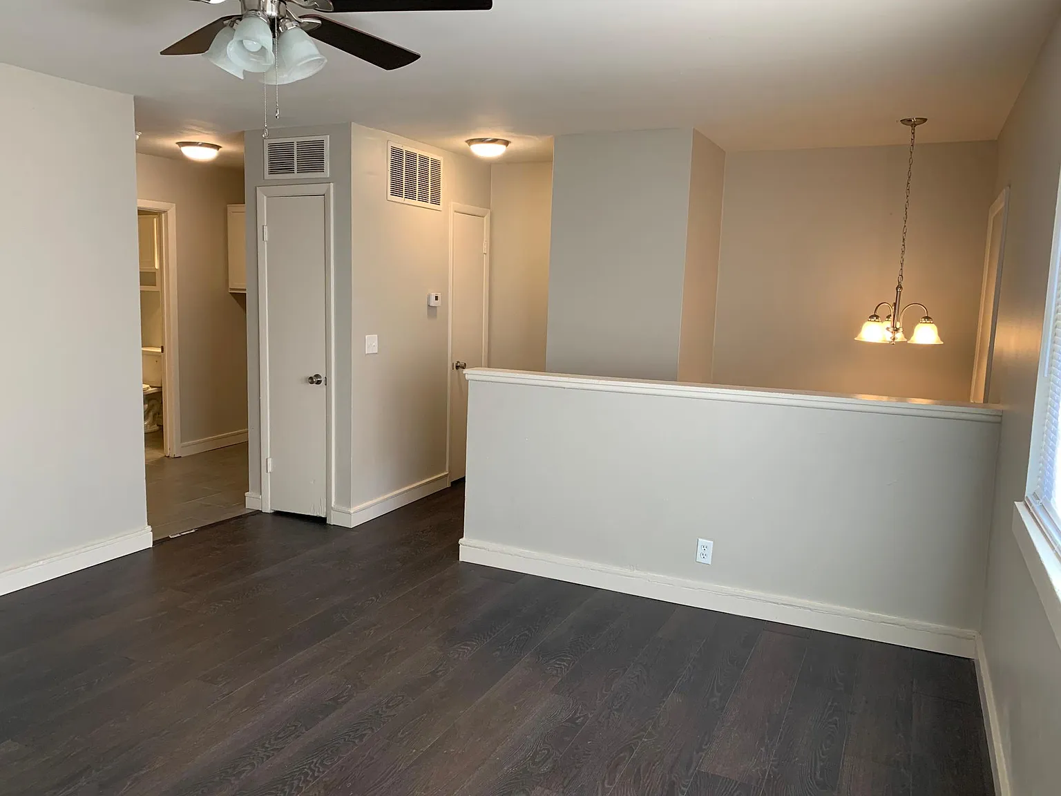 3 bed, 1218 sqft, $1,225 — Photo 2