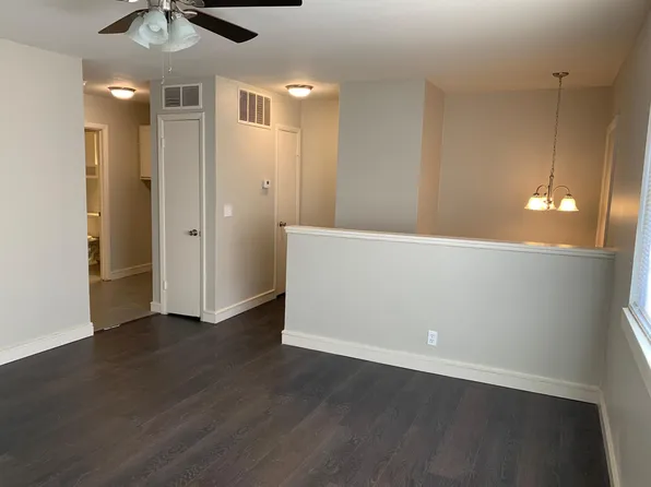 2422 W Savannah St, Wichita, KS 67217