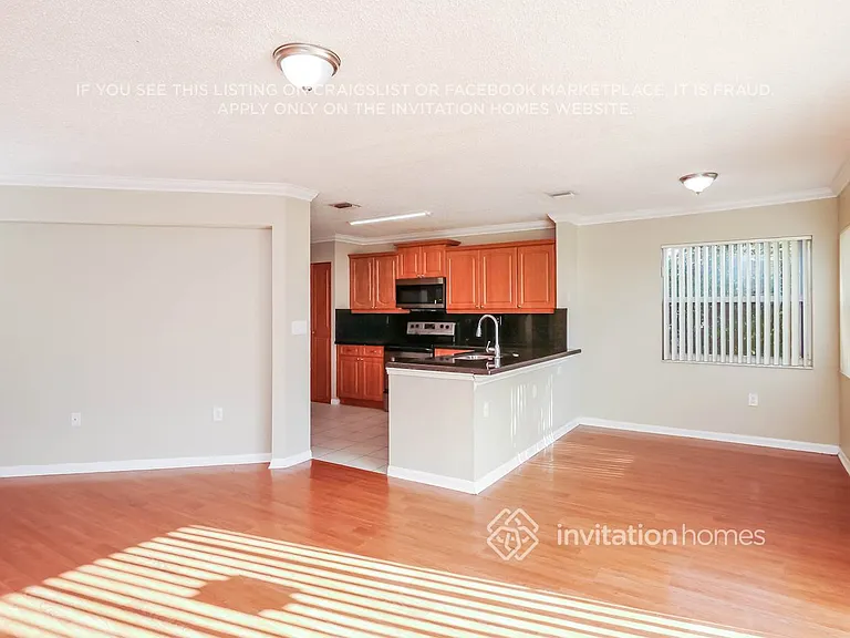 20382 SW 3rd St — Photo 10