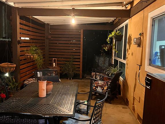 5th image of 15820 La Monde St