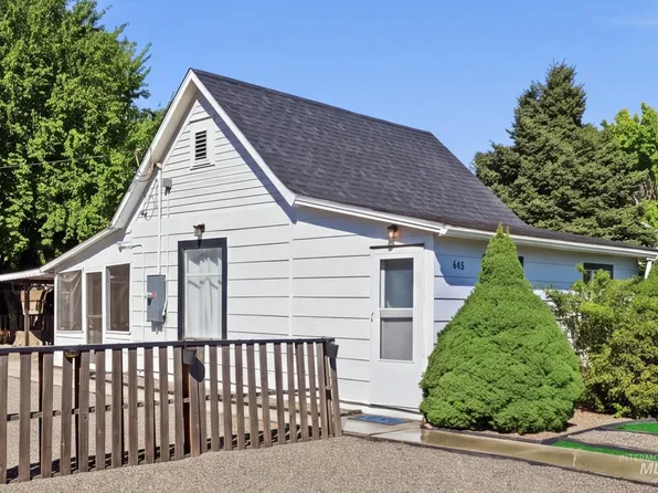 645 N 4 E, Mountain Home, ID 83647