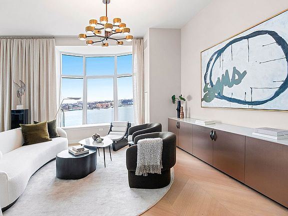 3rd image of 515 W 18th St APT 1903