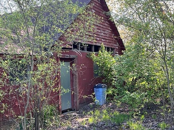 4th image of 16265 State Road 38 E