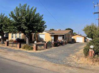 983 N Jaye St, Porterville, CA 93257