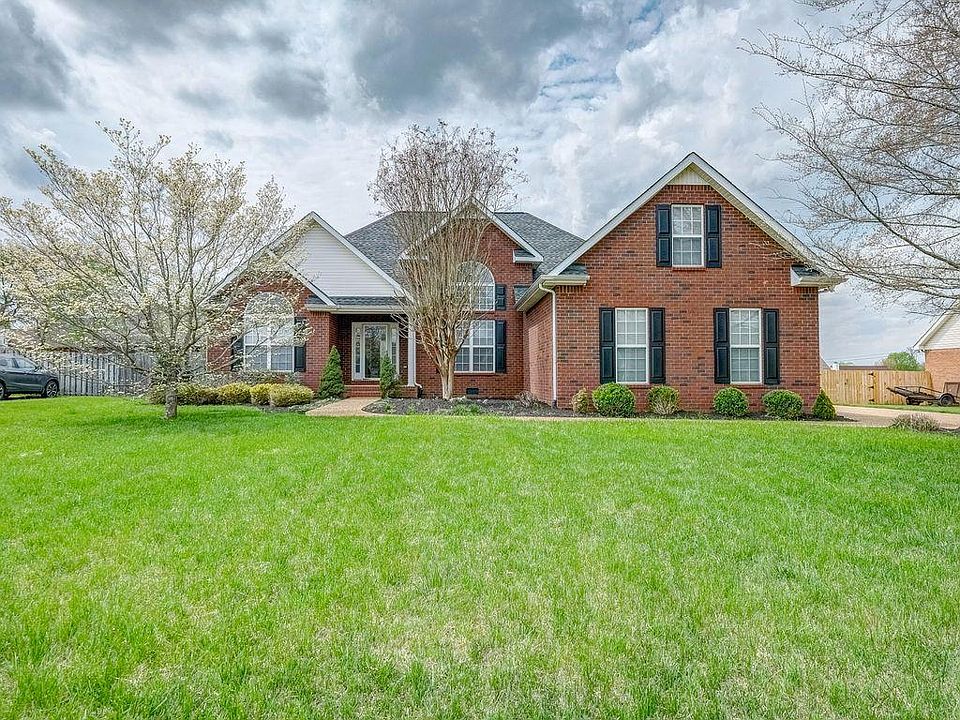 1st image of 231 Autumn Glenn Dr