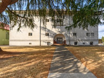 229 E Monroe St, Carlton, OR, 97111