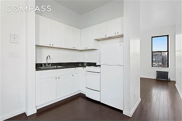 Rented by Compass | media 19