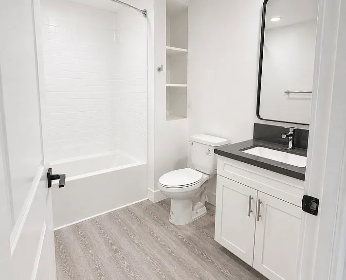 11714 Archwood St #501 — Photo 16