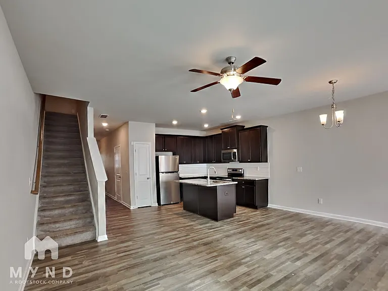4952 Lower Elm St #18 — Photo 4