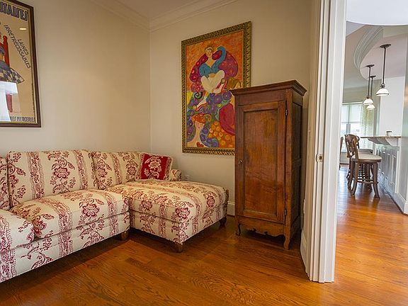 4th image of 3500 Michigan Ave Unit 32