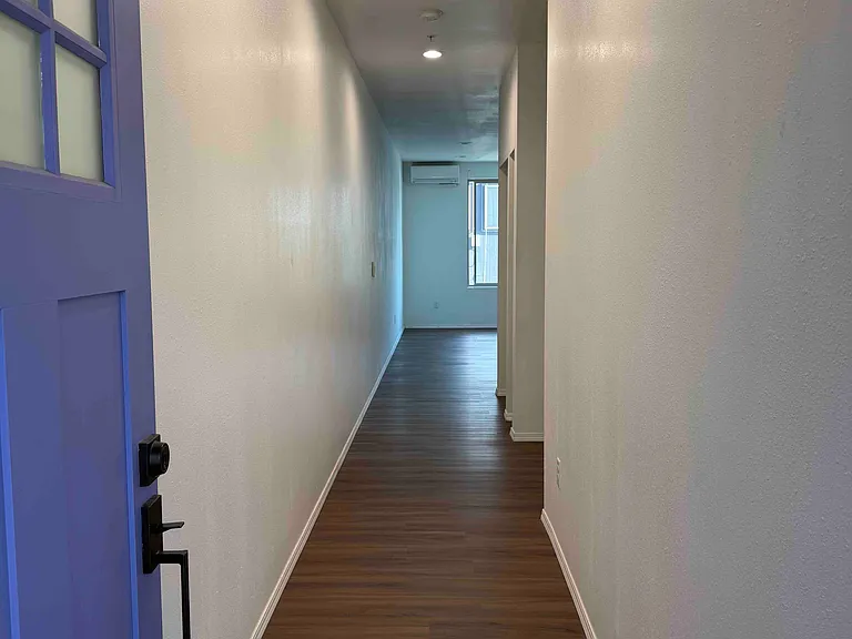 117 N Main Ave #5 — Photo 10
