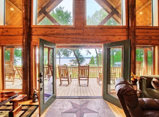 520 McCoury Loop, Milam, TX 75959