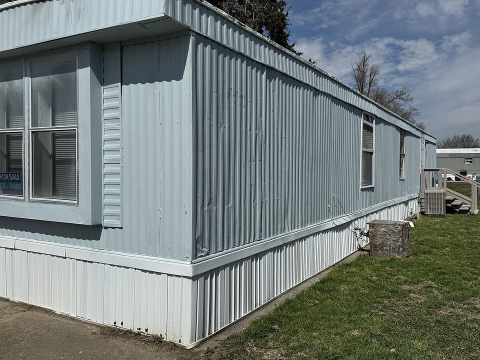 2nd image of 130 Abby Ln