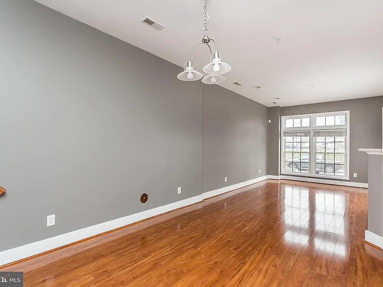 905 S Caroline St #3 — Photo 9