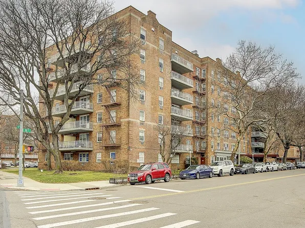 149-30 88th St #6J, Howard Beach, NY 11414