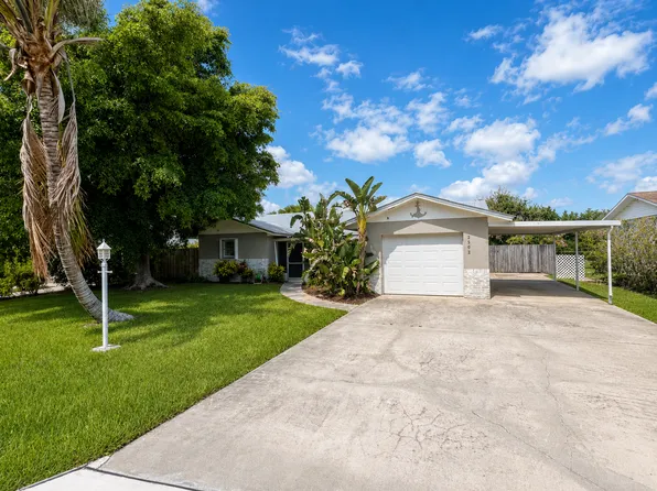 2502 NE 15th Ln, Jensen Beach, FL 34957