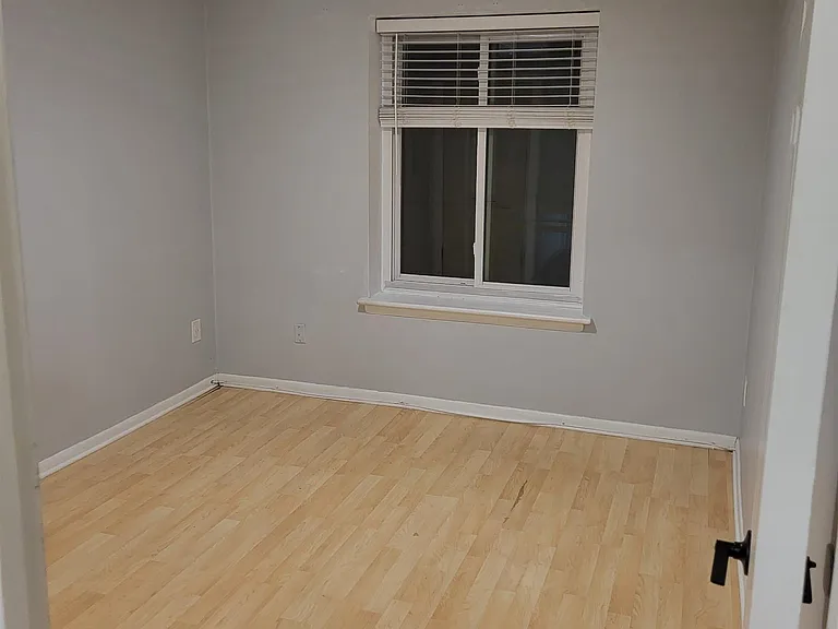 7430 Kennedy Blvd #103 — Photo 12
