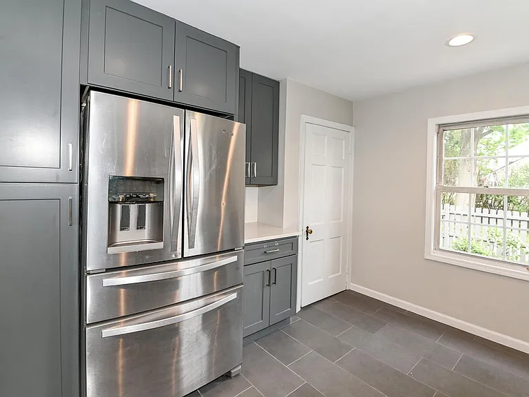 7981 State Rd — Photo 16