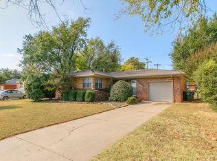 10009 Ridgeview Dr, Oklahoma City, OK 73120