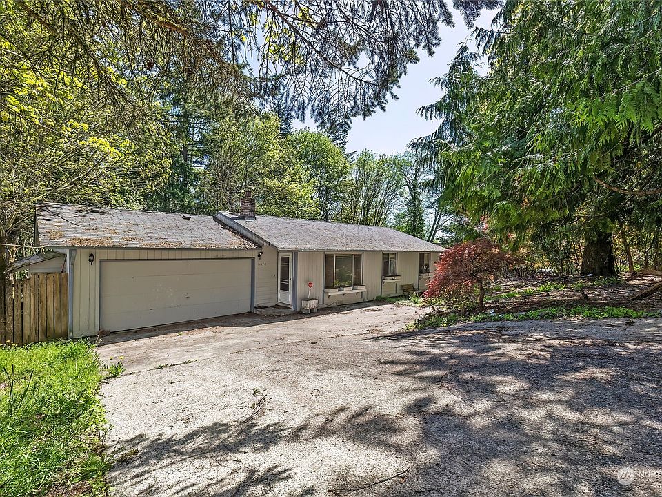 6678 Sunset Avenue NE - Bremerton>