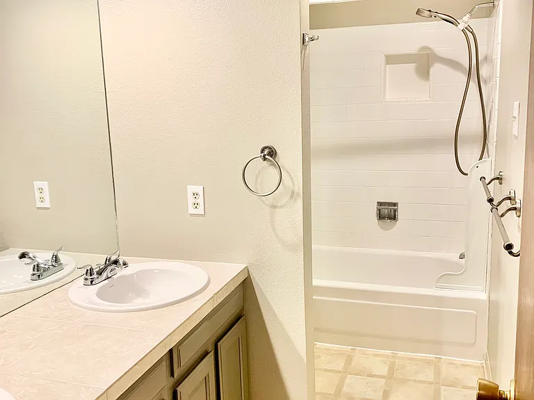 Second Upstairs Bath