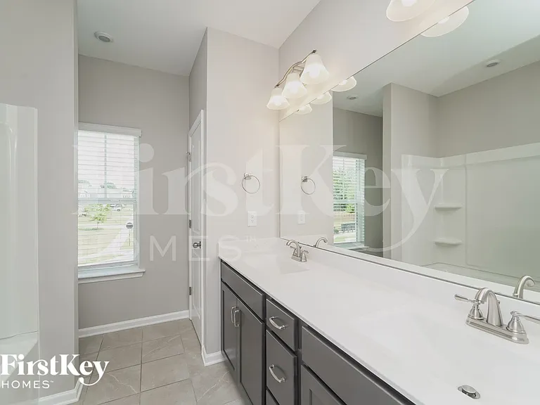 6351 Trinity Crossing Cir — Photo 14