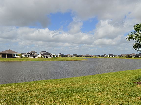 5th image of 9284 Corvo Ct