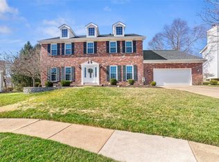 2309 Crimson View Ct, Ballwin, MO