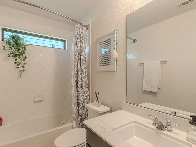 11813 Arran St — Photo 22