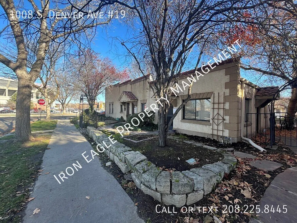 1 bed, 1.0 bath, 400 sqft, $1,125 — Photo 1