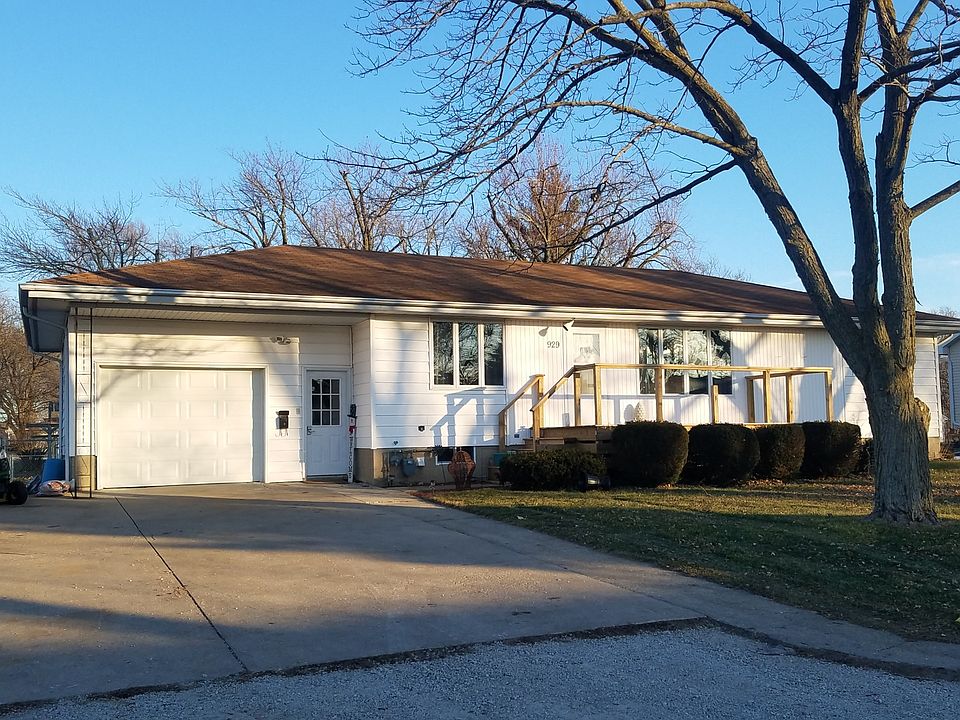 1st image of 929 N Jefferson St