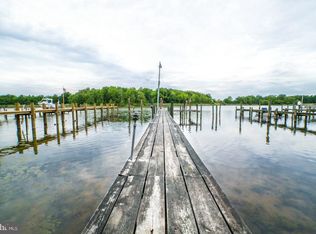 1413 Wilson Point Rd, Baltimore, MD 21220