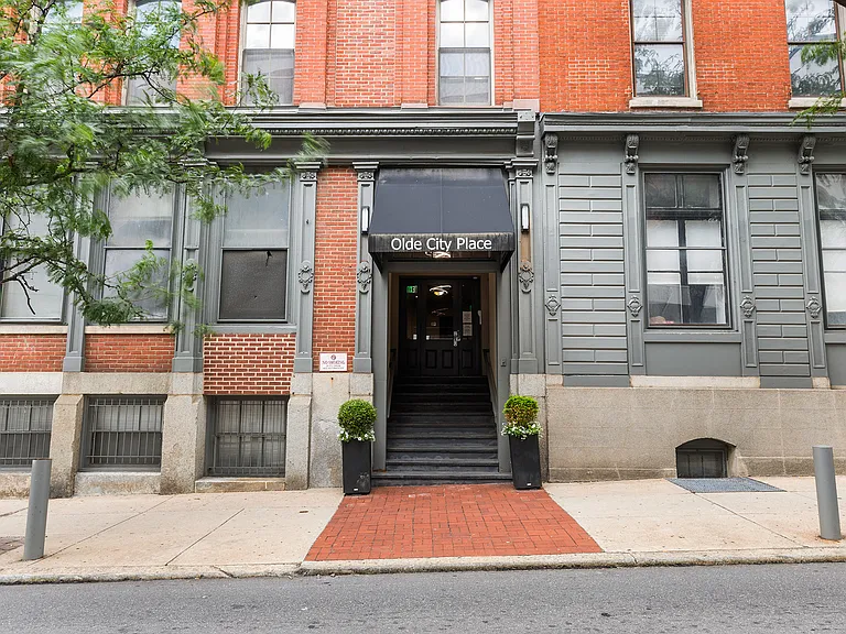205-11 N 4th St #F5 — Photo 3
