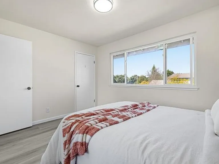 4636 Granada Way — Photo 21