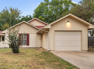 103 Gilpin Dr, Fairfield, TX 75840