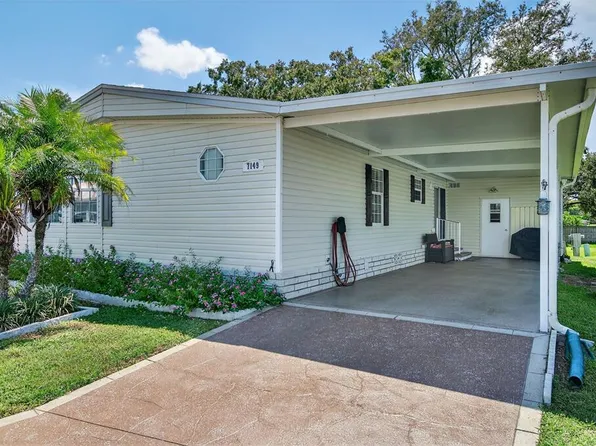 7149 Naranja St, Zephyrhills, FL 33541