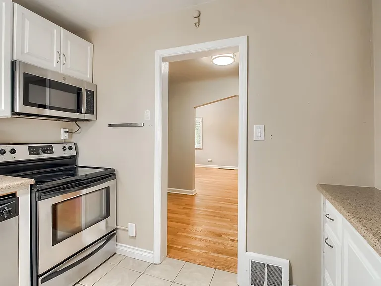 1317 Jersey St — Photo 4
