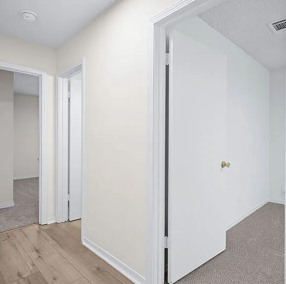 10677 Silver Creek Dr — Photo 13